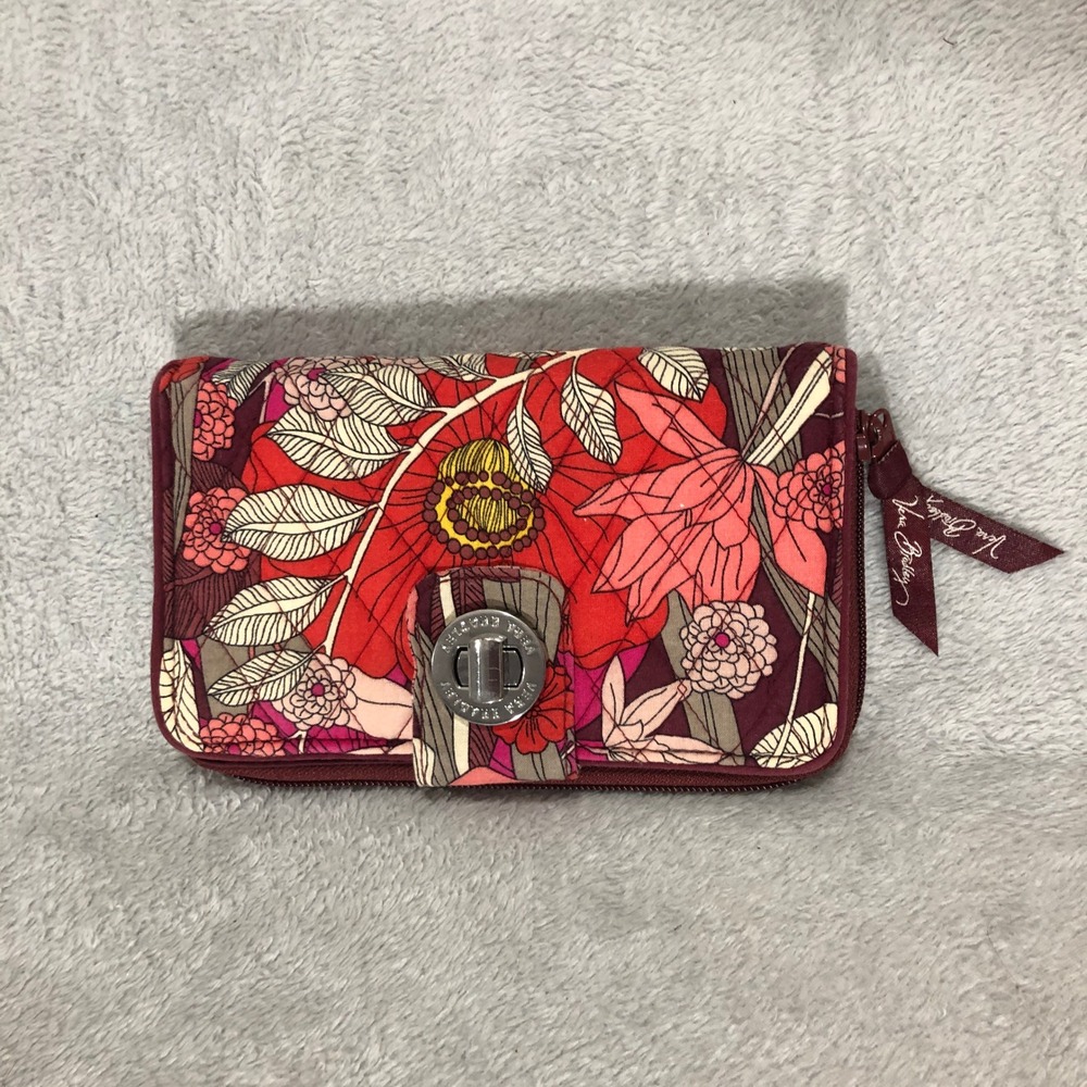 Vera Bradley Floral Wallet RFID Turn Lock Zip Around‎ Clutch